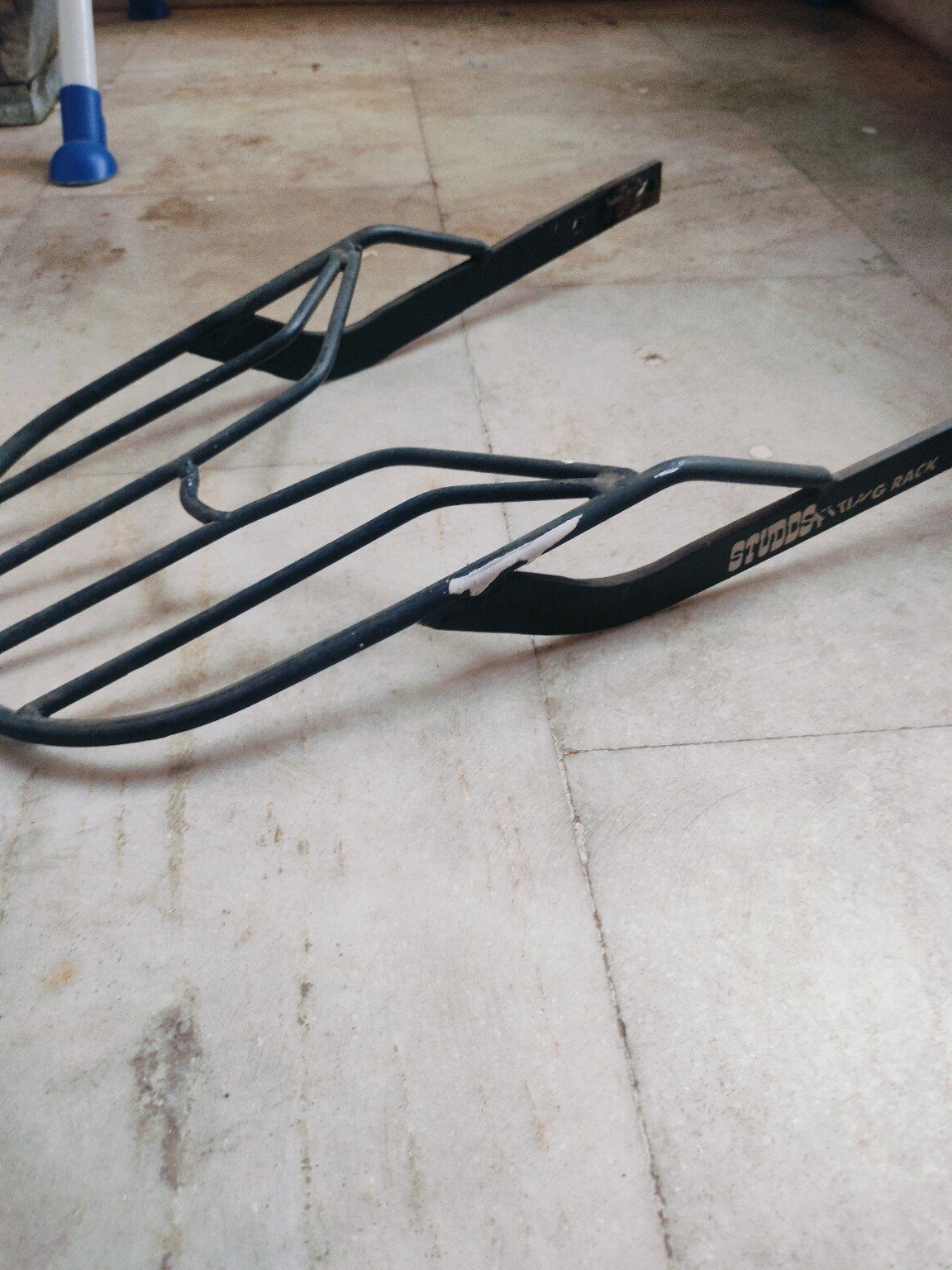 Studd top box 23 litre with top rack stand 2