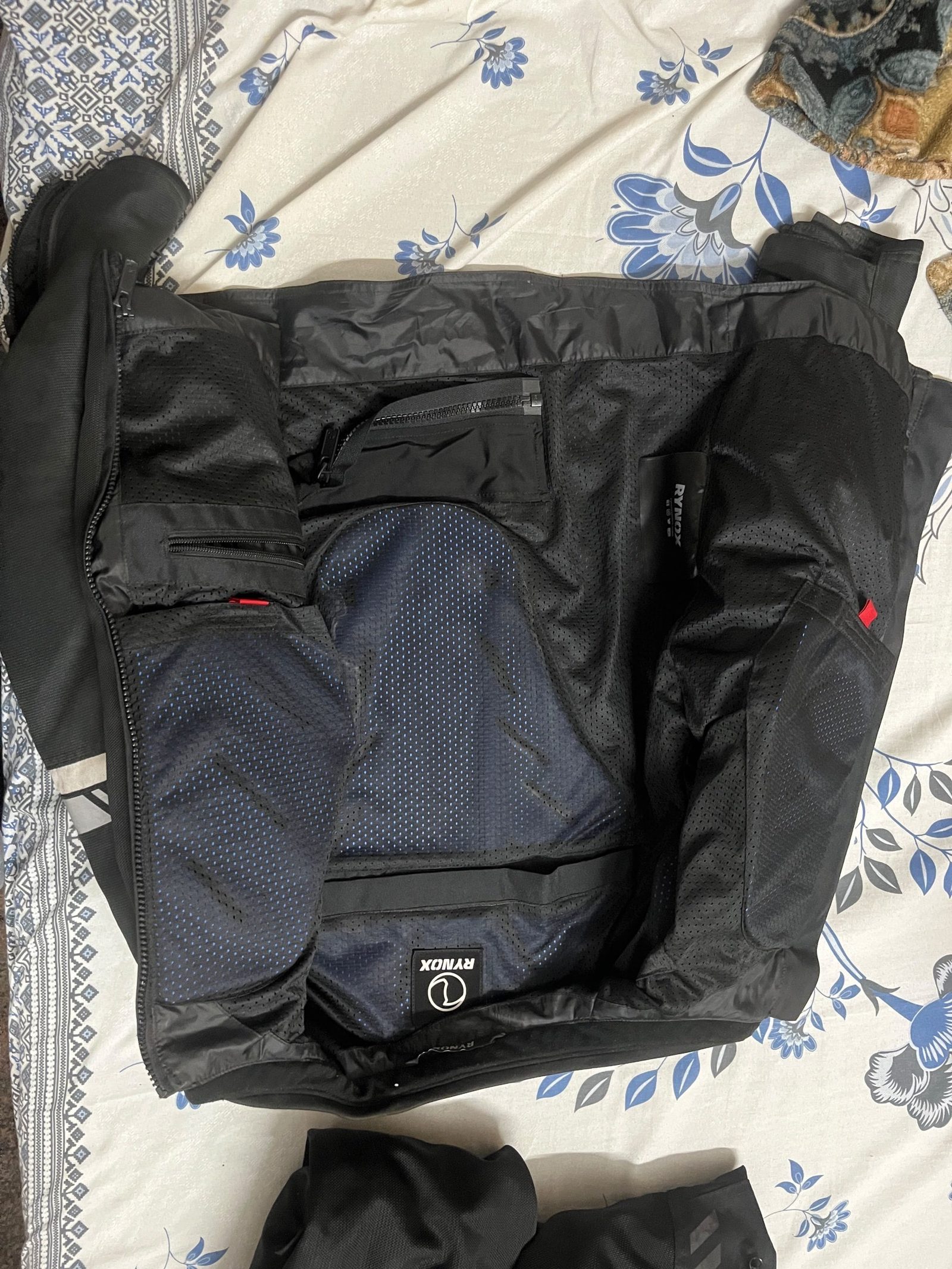 Air GT 04 Jacket 3