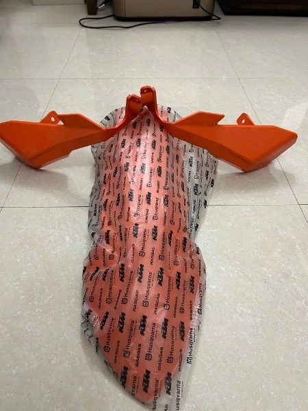 KTM 390 adventure x mudguard guards and hand guards - image 1