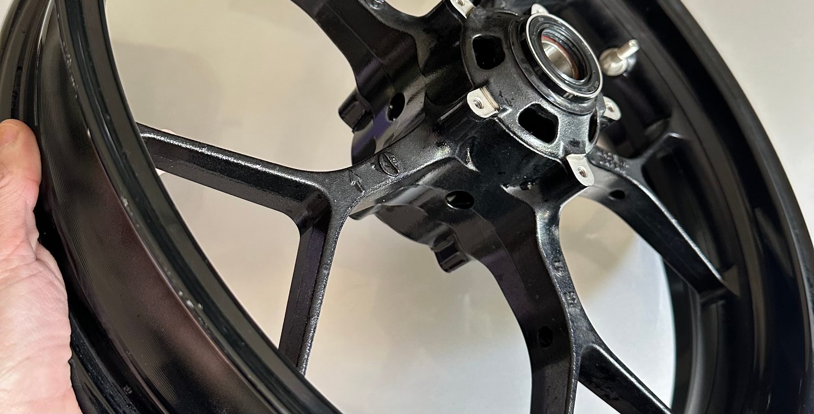 Front alloy for cbr 1000 rr 2017-2019 model year - image 1