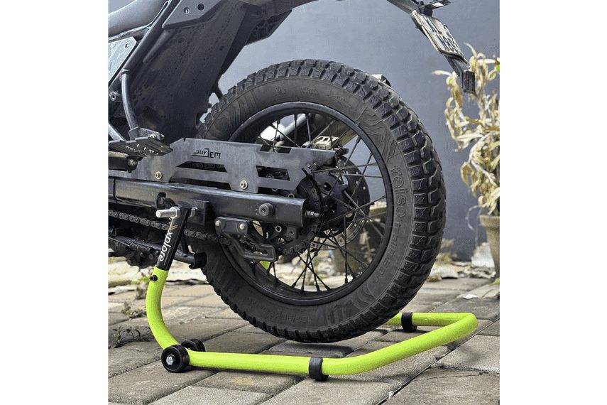Explore Dismantle Premium Universal Paddock Stand – Swingarm L Supports – Up to 300kg 3