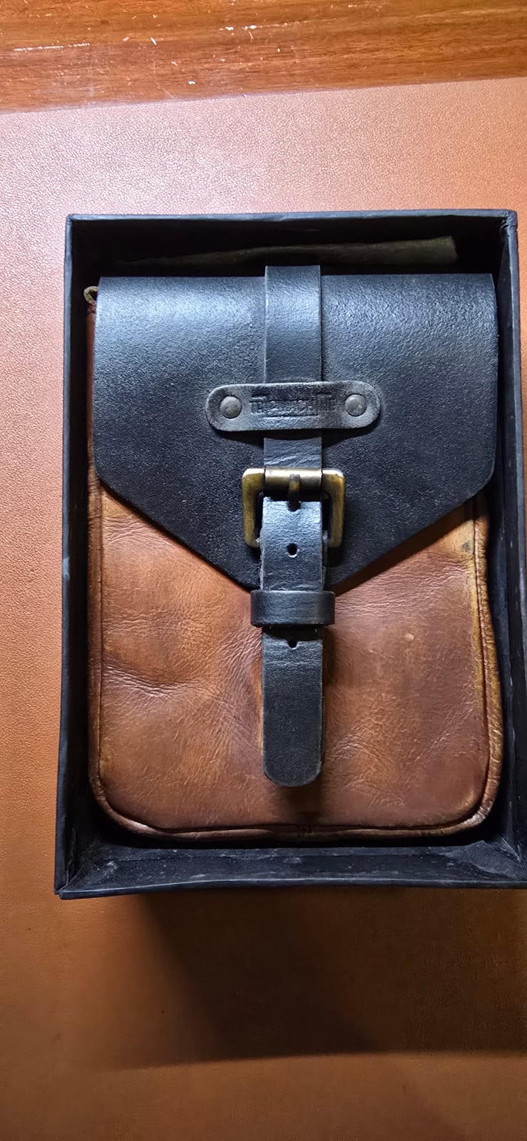 Tripmachine leather tank bag 3