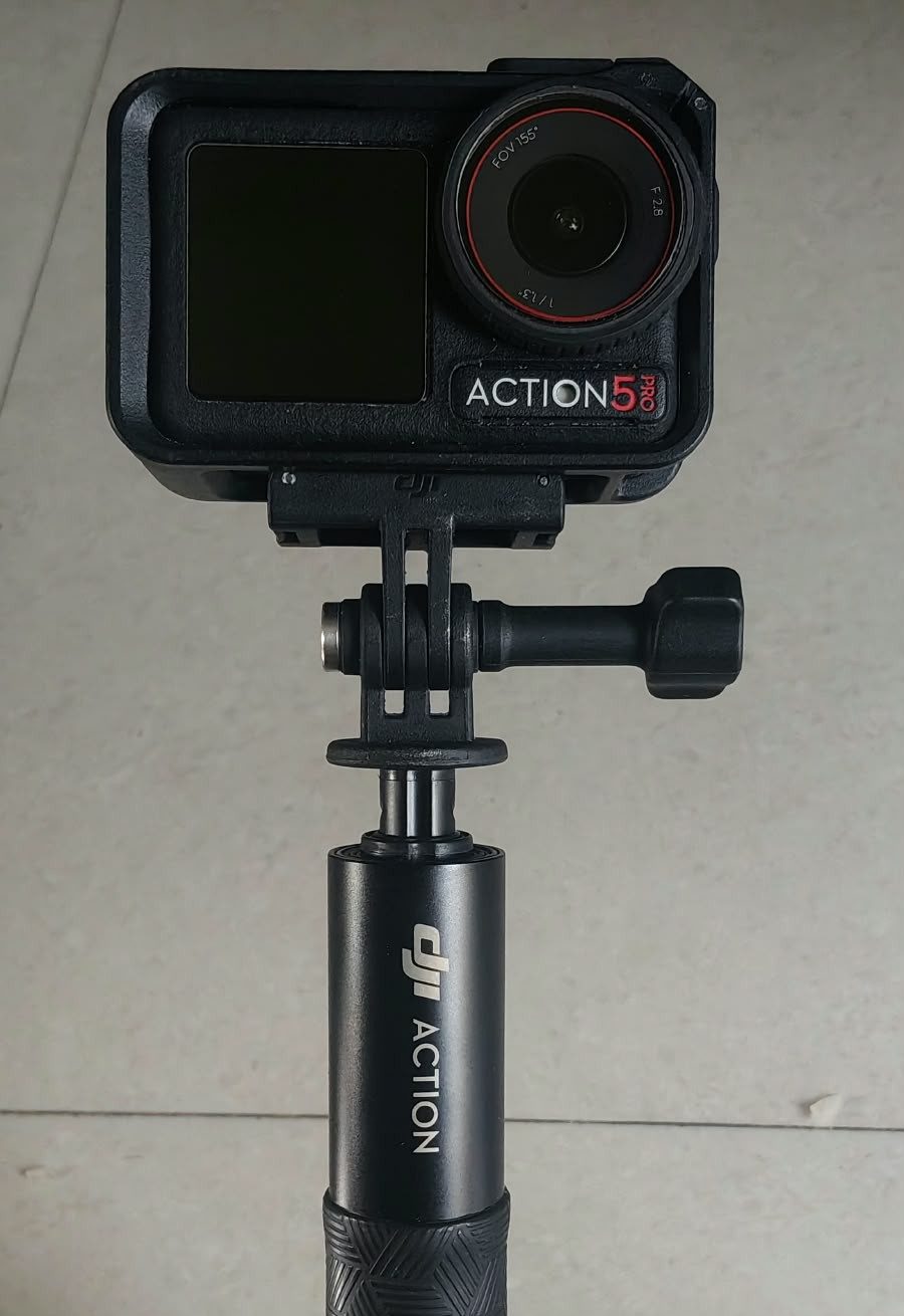 Dji osmo action 5 pro adventure combo - image 1