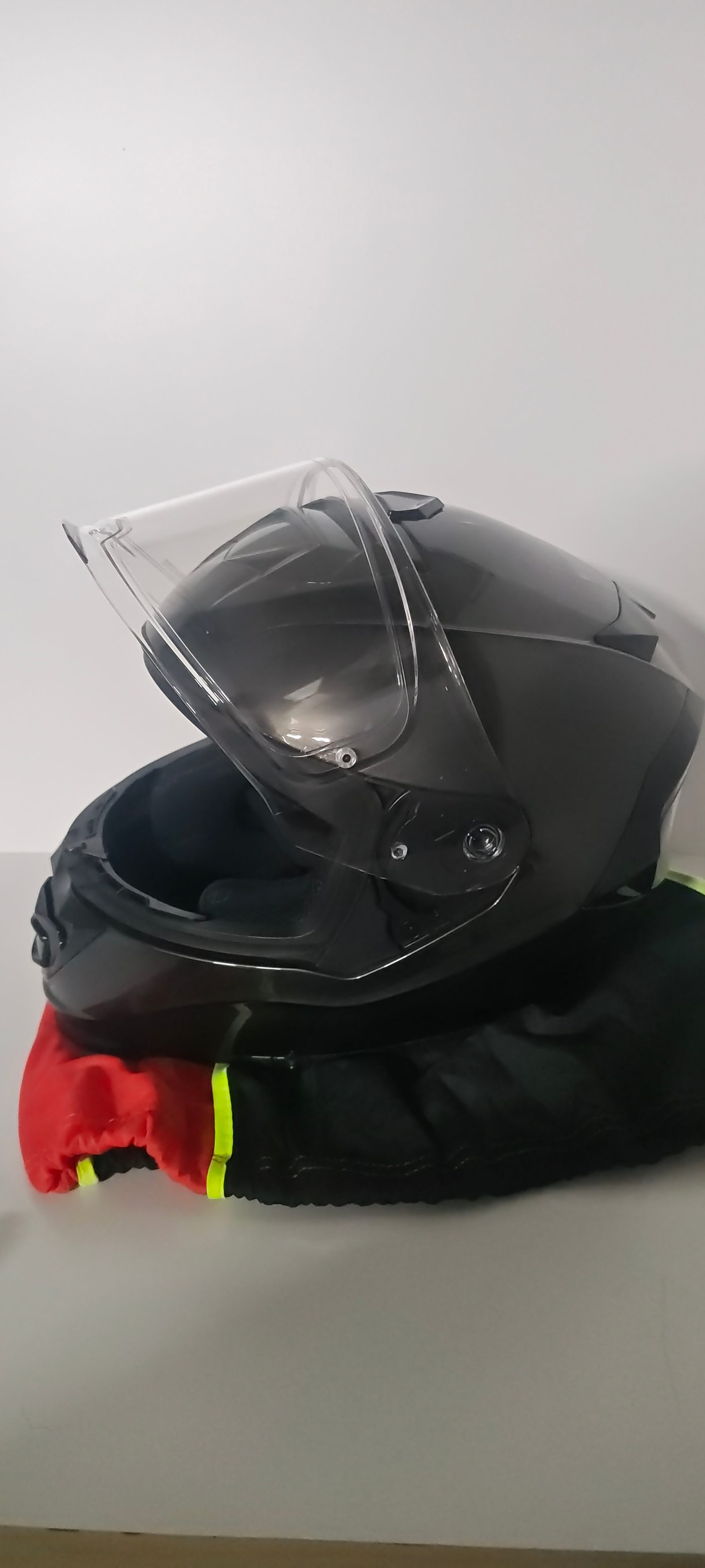 Ls2 ff800 storm solid 2
