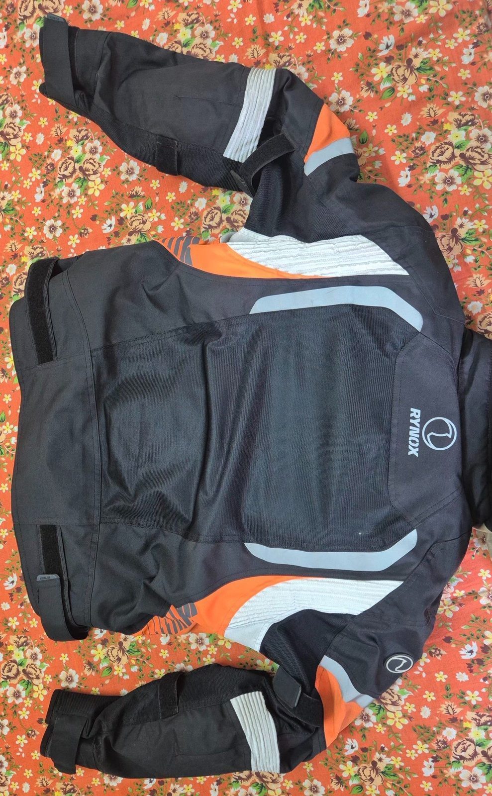 rynox tornado pro 4 riding jacket  2