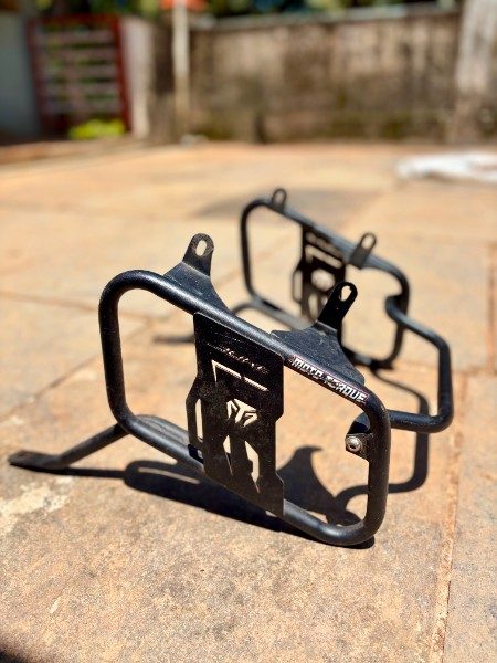 MOTO TORQUE SADDLE STAY - image 1
