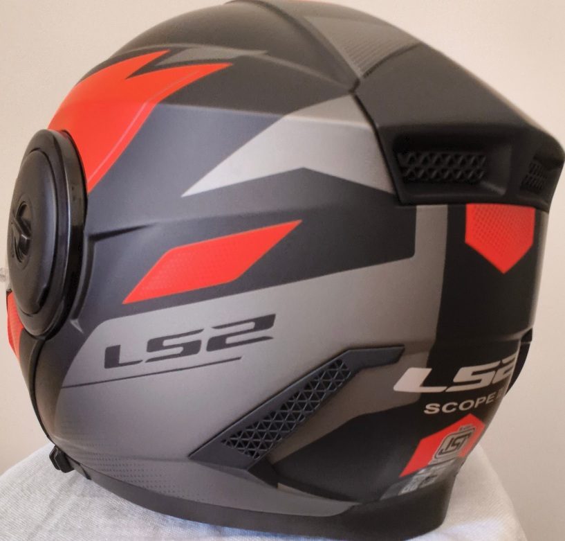 LS2 premium modular helmet size M 3