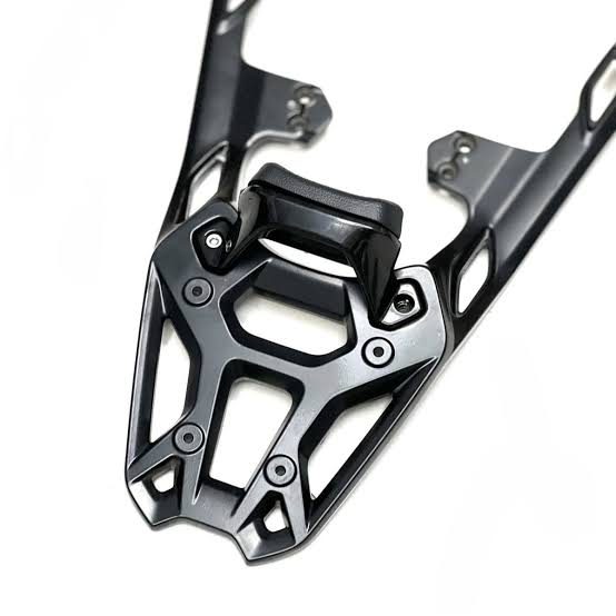 Dominar 400 luggage carrier - image 1