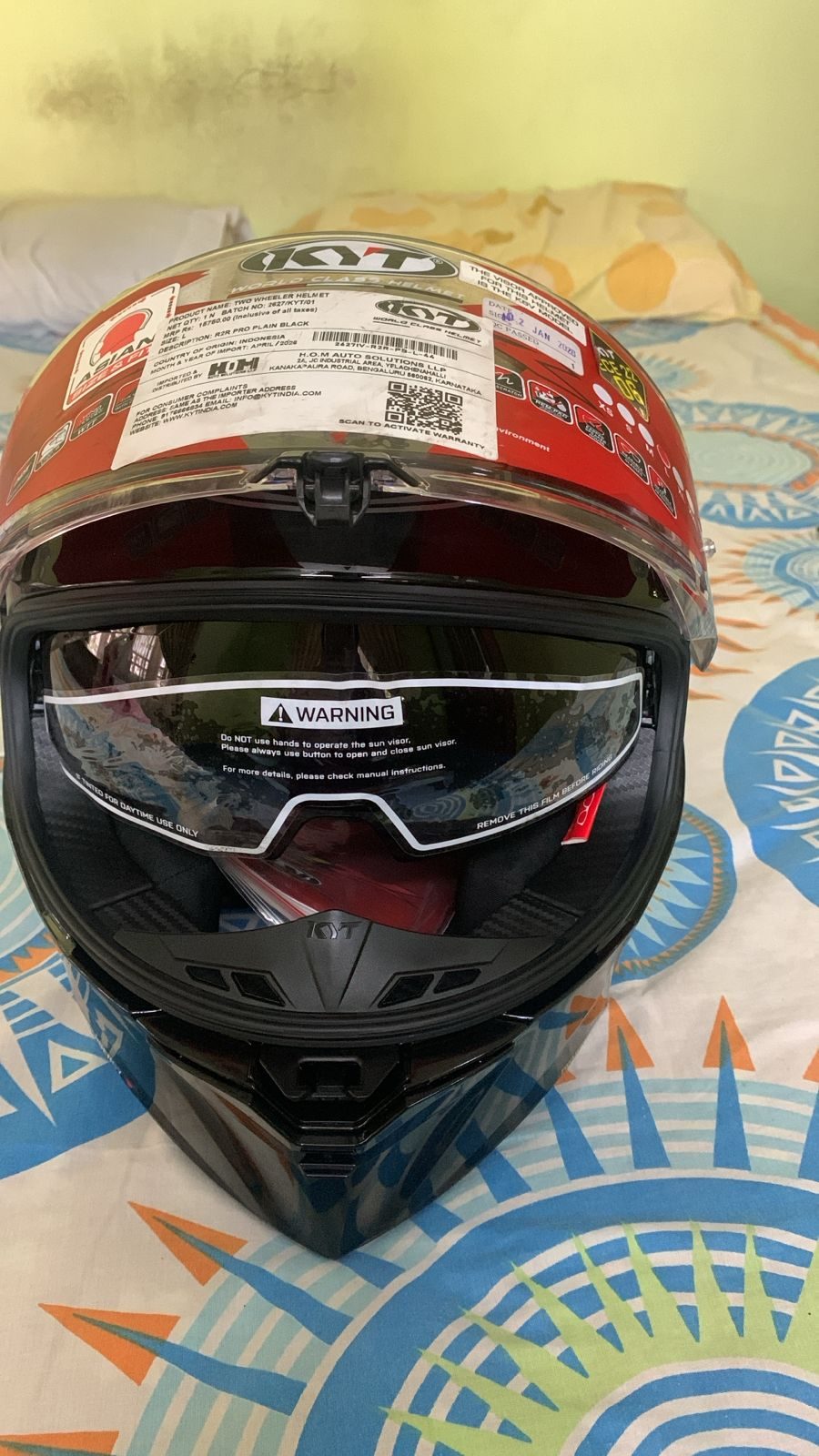 KYT r2r pro helmet L size Plain Black colour 3