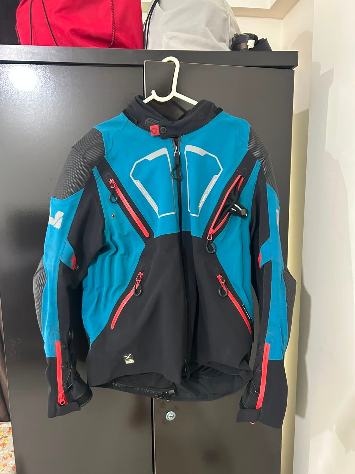Royal enfield Adventure xt(waterproof Jacket and pant) 2