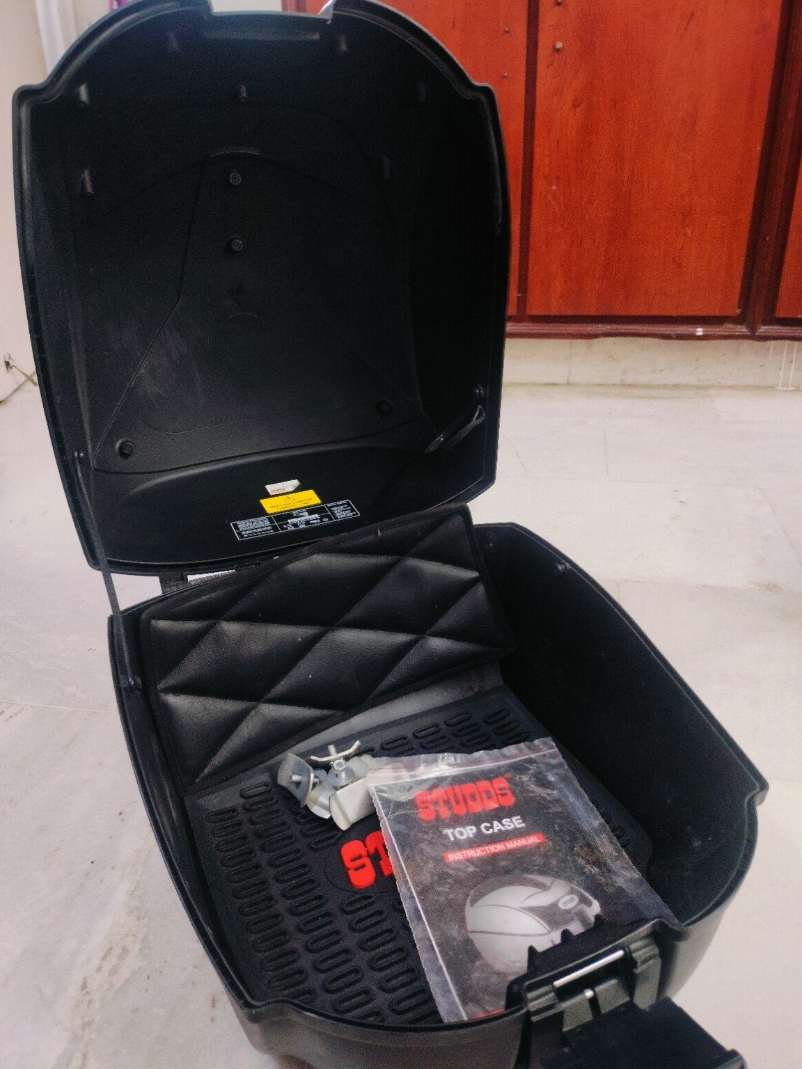 Studd top box 23 litre with top rack stand - image 1