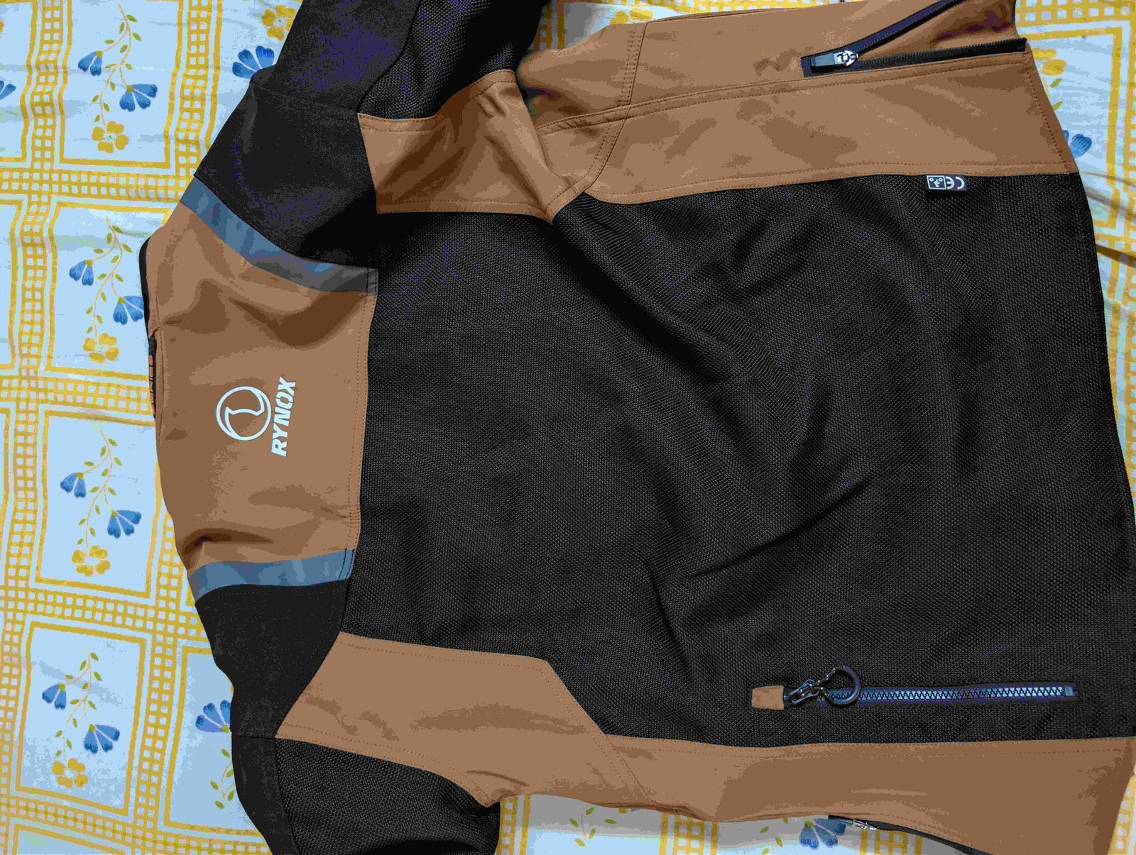 Rynox Outlander pro jacket 2