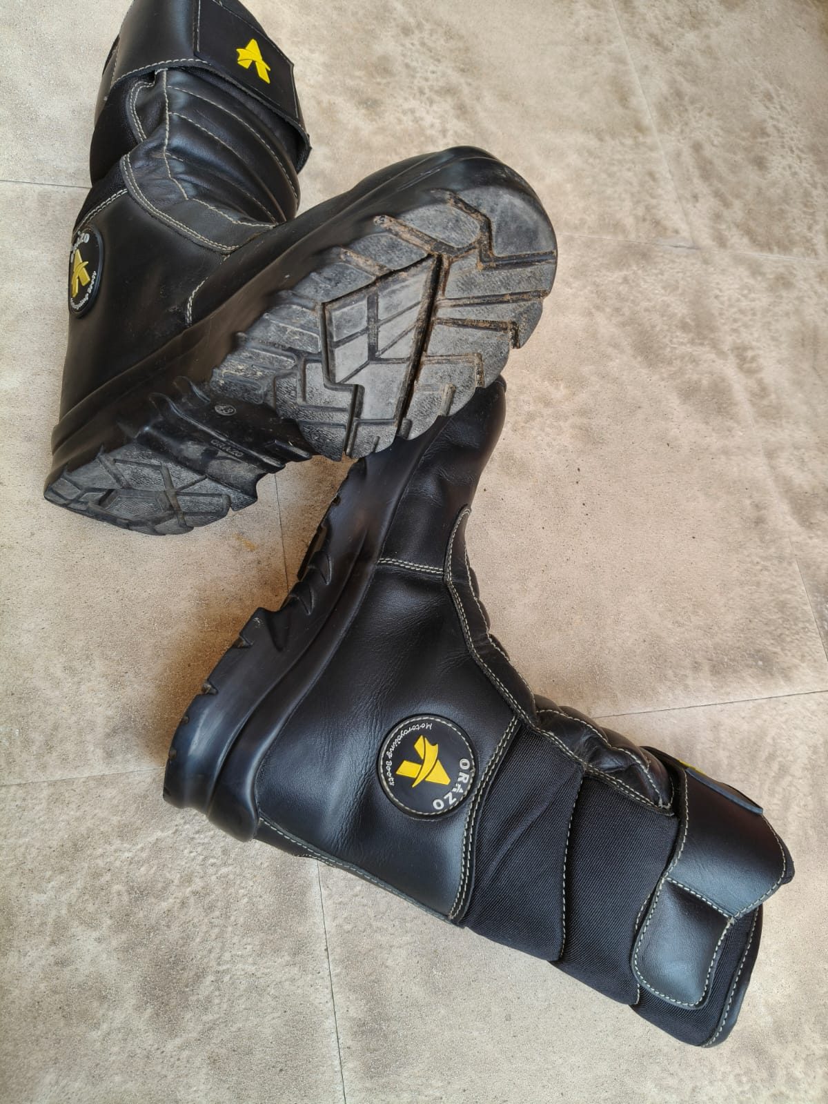 Barely used boots 3