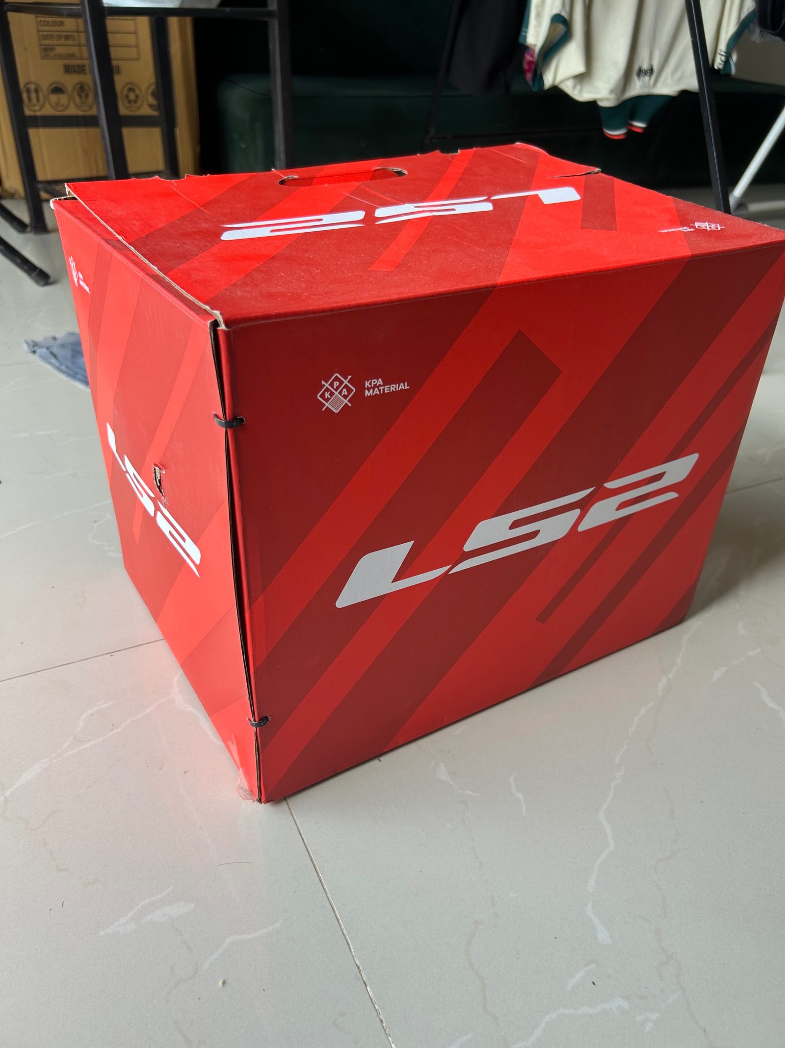 LS2 FF800 STORM II SOLID GLOSS BLACK 3