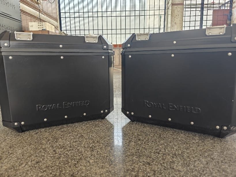 Royal Enfield panniers boxs - image 1