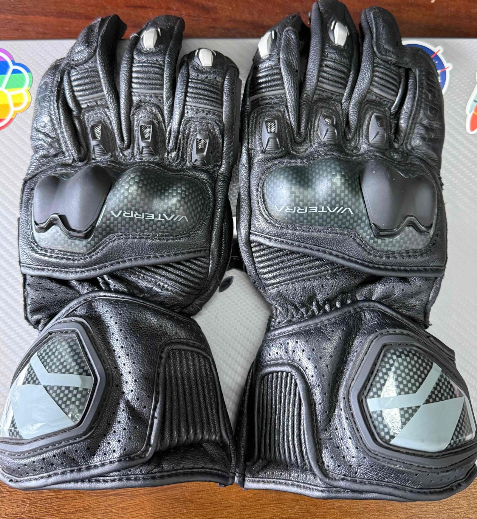 Viaterra Grid Mk2 gloves 2