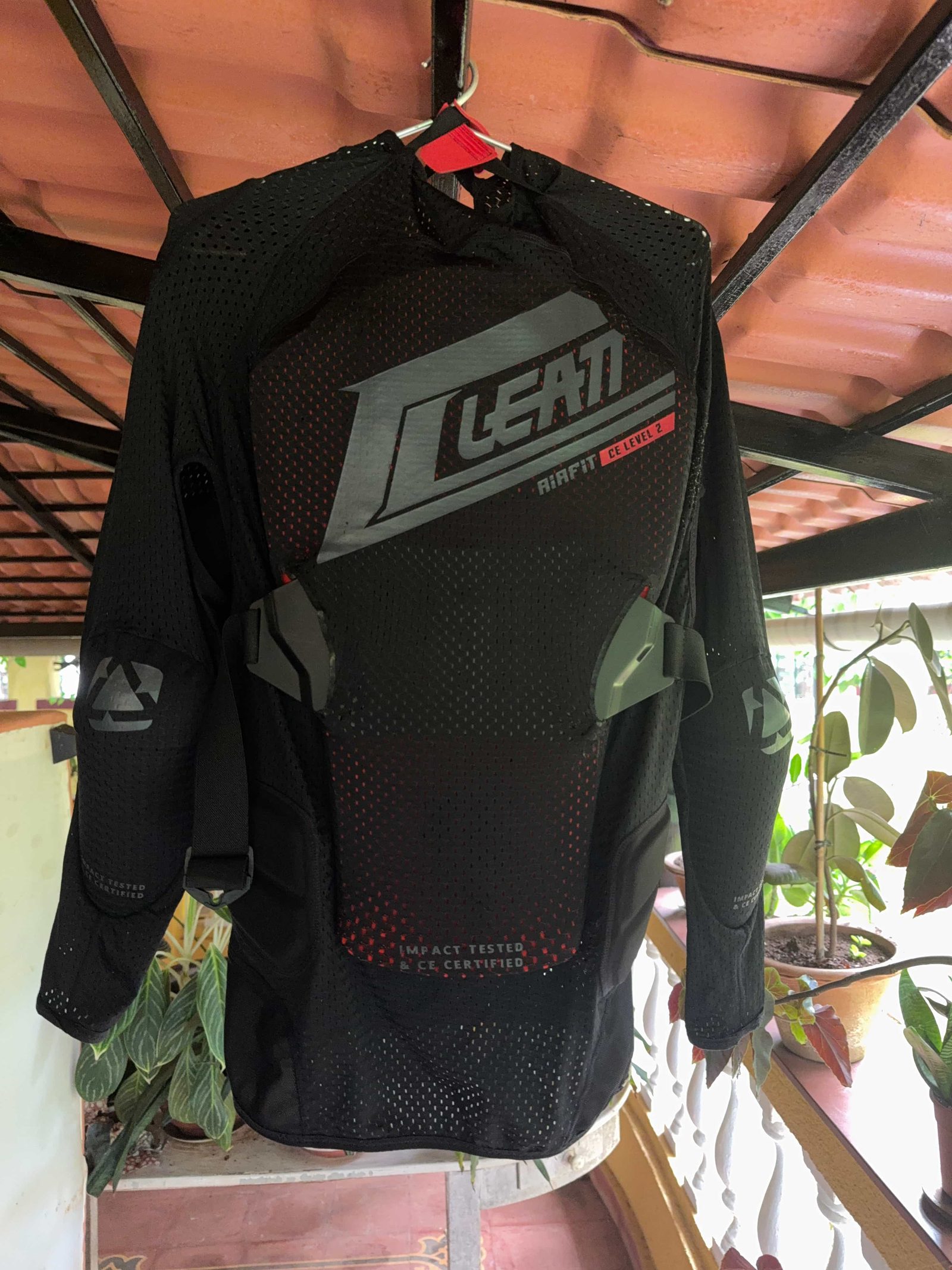 Leatt 3DF Airfit - - Upper Body Armour 2
