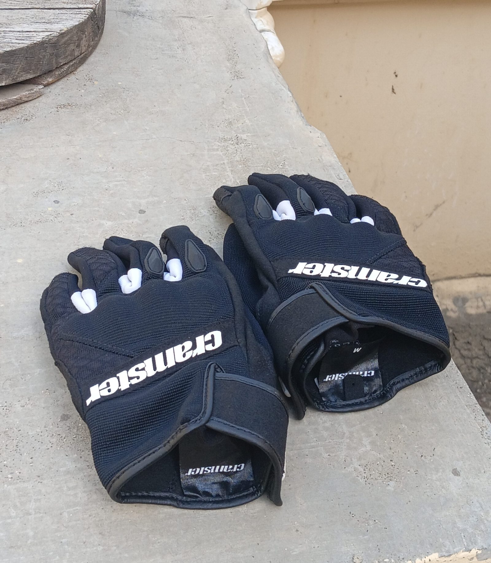 Cramster by rynox flux SP gloves - image 1