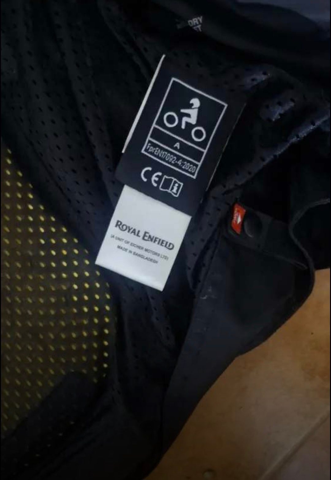 Royal enfield riding gear Jacket, pant and gloves only 3 month old purchase 2